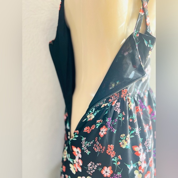 Gap Black W/Pink Floral Criss Cross Strappy Back Maxi Sundress Size 0 - Picture 8 of 11